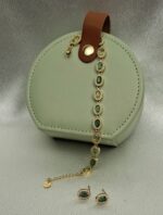 Σκουλαρίκια με σμαραγδί  πέτρες - Image 2